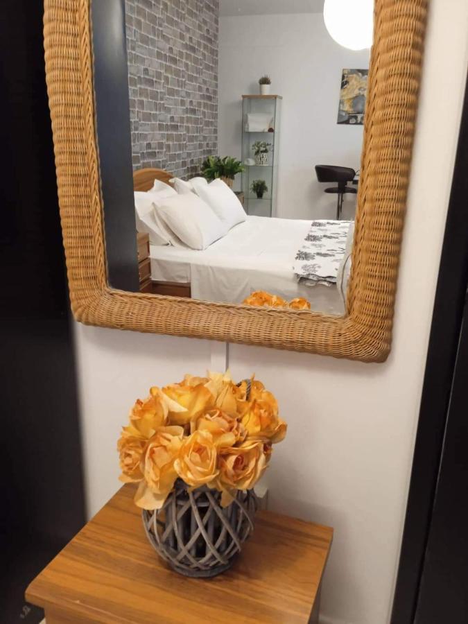 Lovely Cozy Apartment In The Entrance Of Nicosia Aglantzia エクステリア 写真
