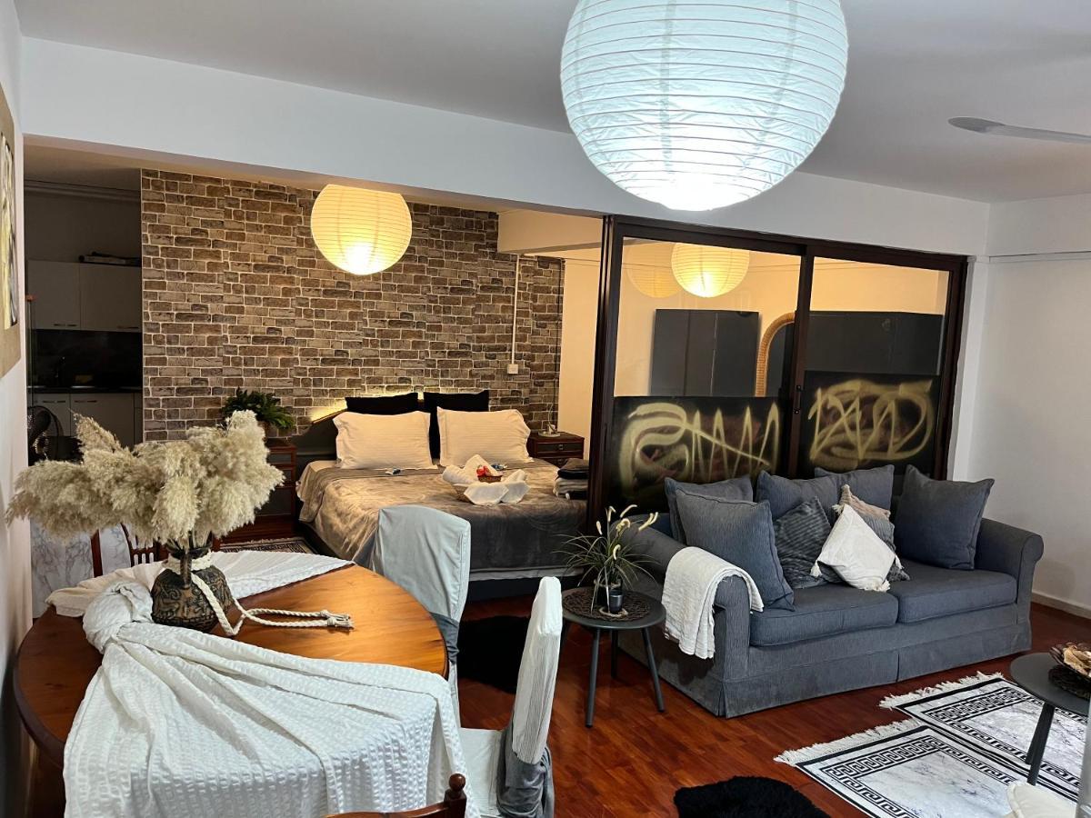 Lovely Cozy Apartment In The Entrance Of Nicosia Aglantzia エクステリア 写真